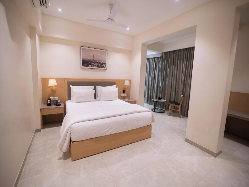 Mastiff Hotel Hinjawadi Pune by OTHPL image