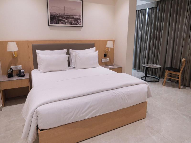 Mastiff Hotel Hinjawadi Pune by OTHPL image