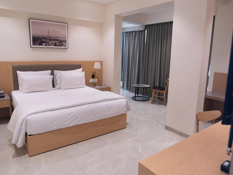 Mastiff Hotel Hinjawadi Pune by OTHPL image