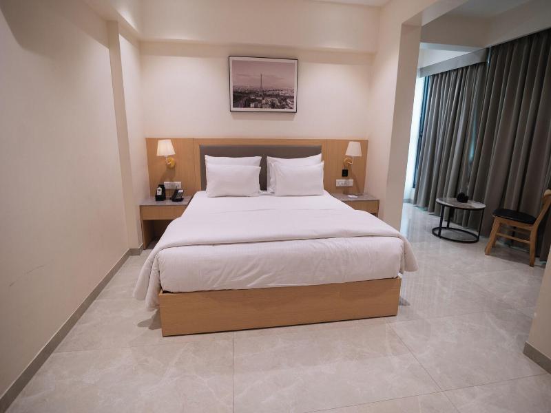 Mastiff Hotel Hinjawadi Pune by OTHPL image