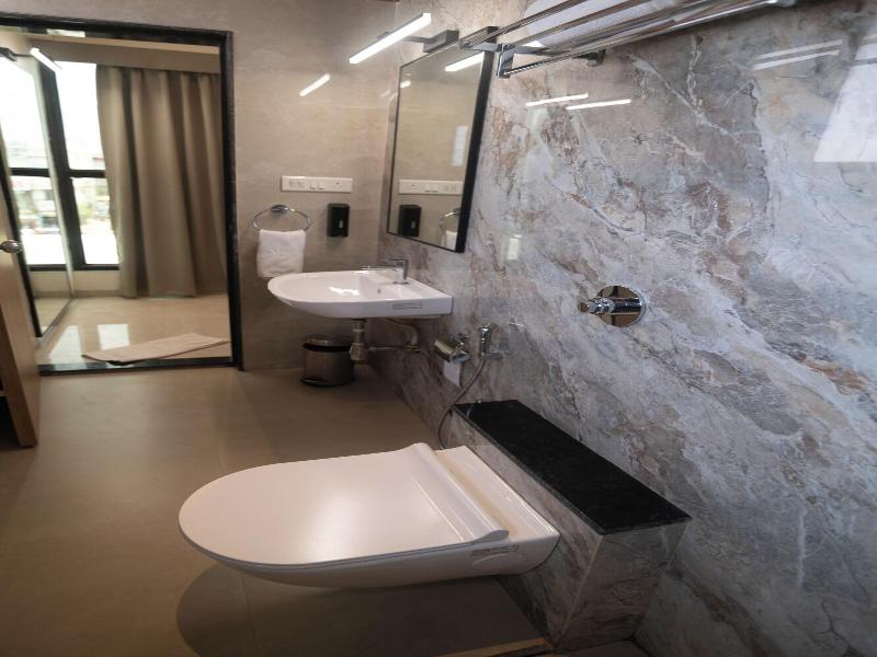 Mastiff Hotel Hinjawadi Pune by OTHPL image
