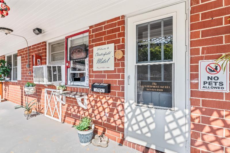 Chesterfield Hotel by OYO Hwy 9 image