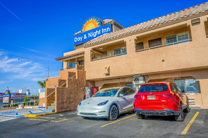 Day & Night Inn image