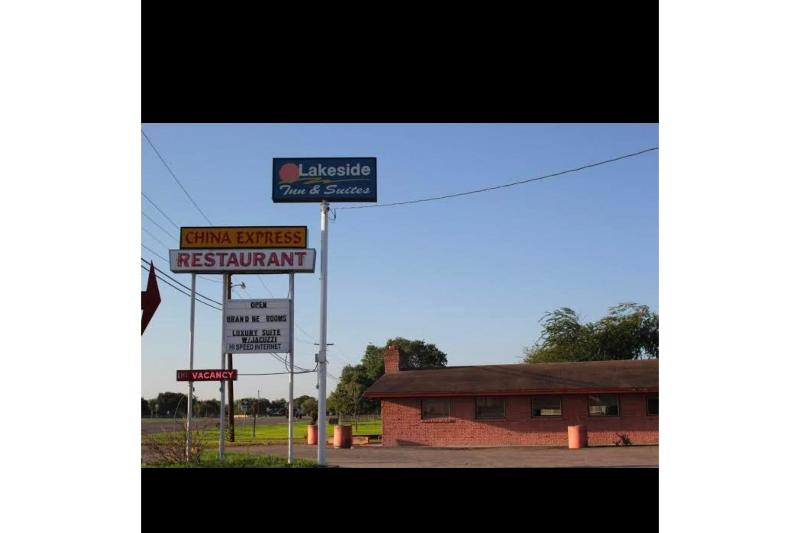 Lakeside Inn & Suites By Oyo Mathis I 37