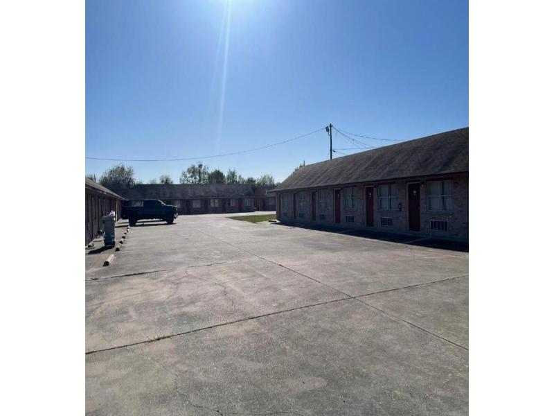 Lakeside inn & suites by OYO Mathis I 37 — general view