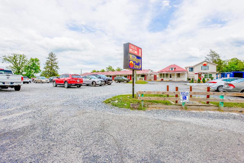 Budget Inn By OYO Natural Bridge I-81 image
