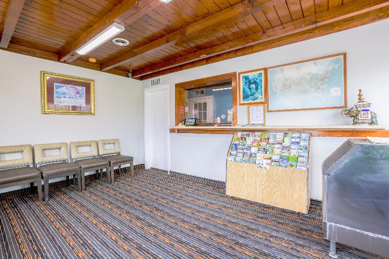 Budget Inn By OYO Natural Bridge I-81 image