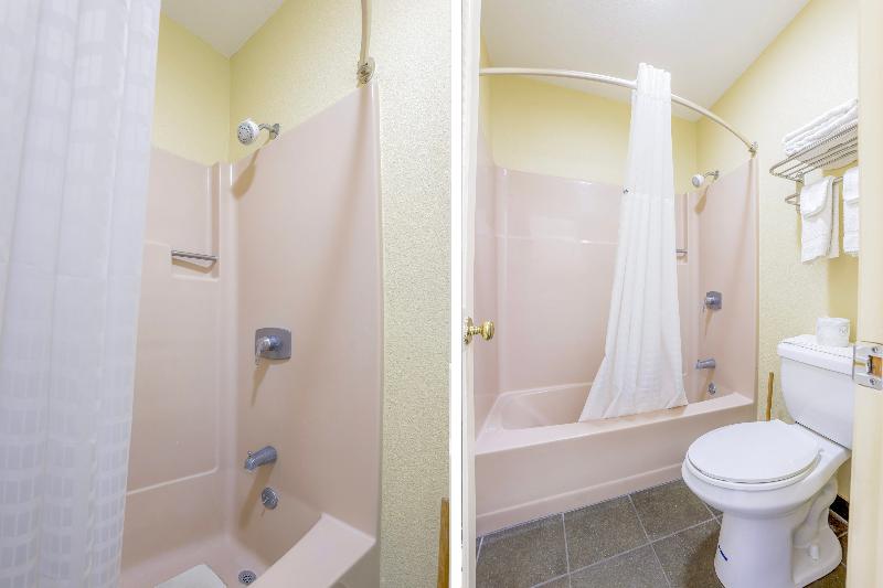 Budget Inn By OYO Natural Bridge I-81 image