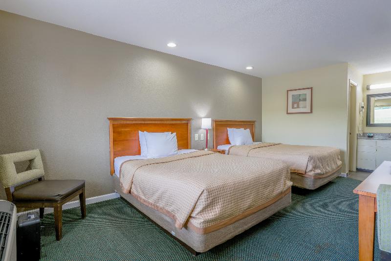 Budget Inn By OYO Natural Bridge I-81 image