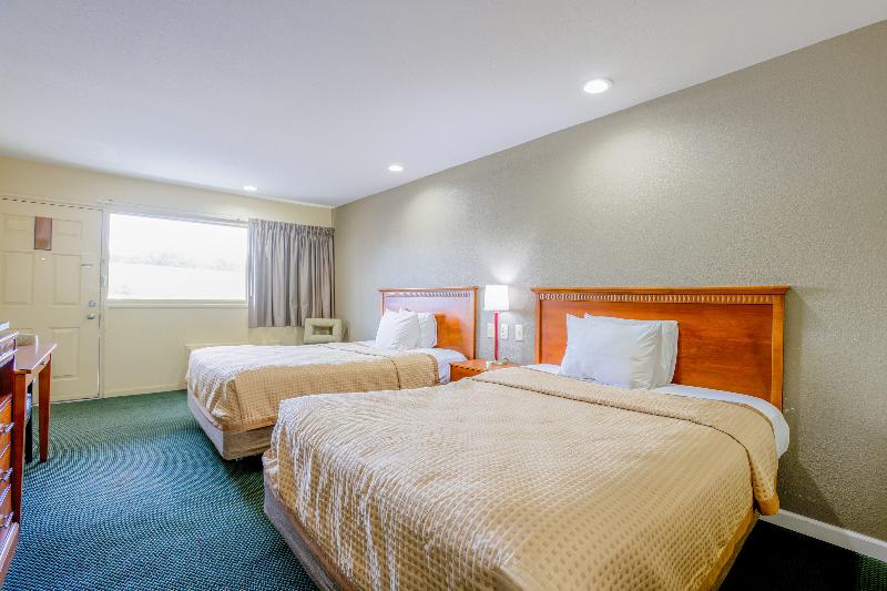 Budget Inn By OYO Natural Bridge I-81 image