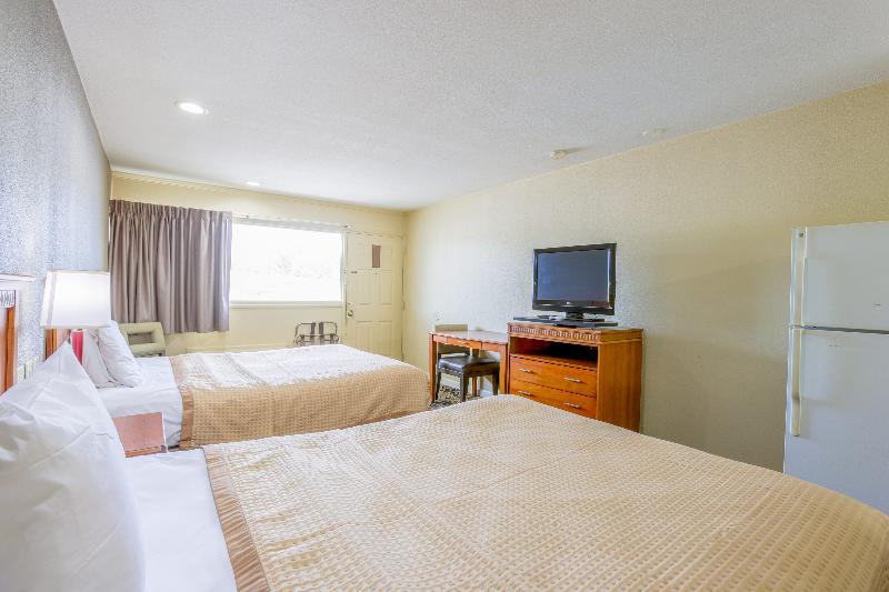 Budget Inn By OYO Natural Bridge I-81 image