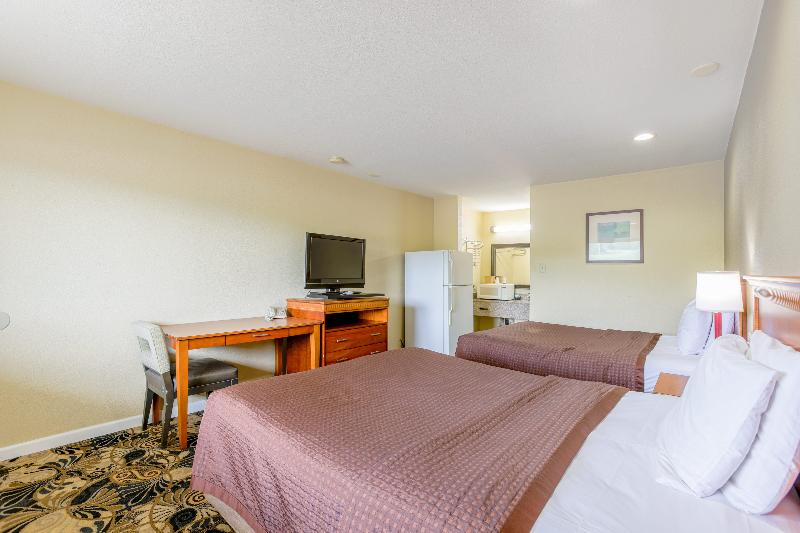 Budget Inn By OYO Natural Bridge I-81 image