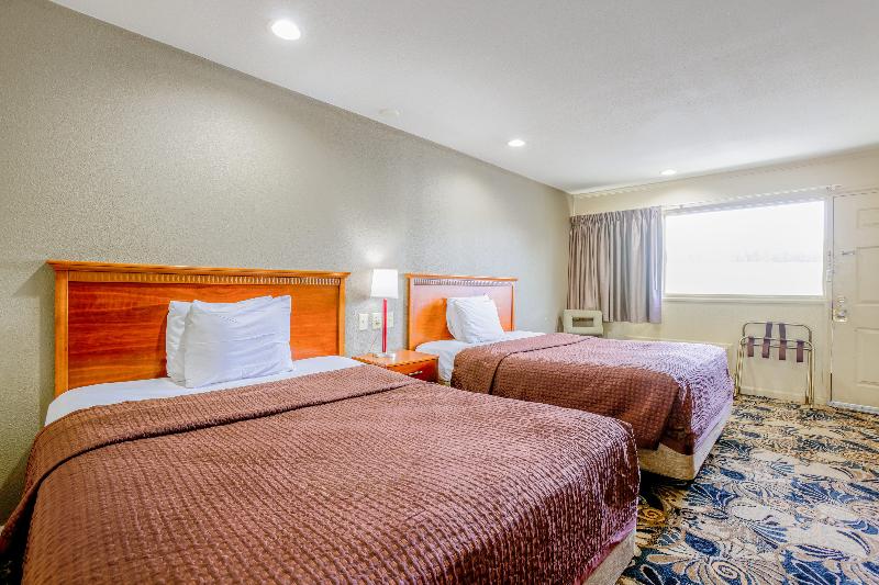 Budget Inn By OYO Natural Bridge I-81 image
