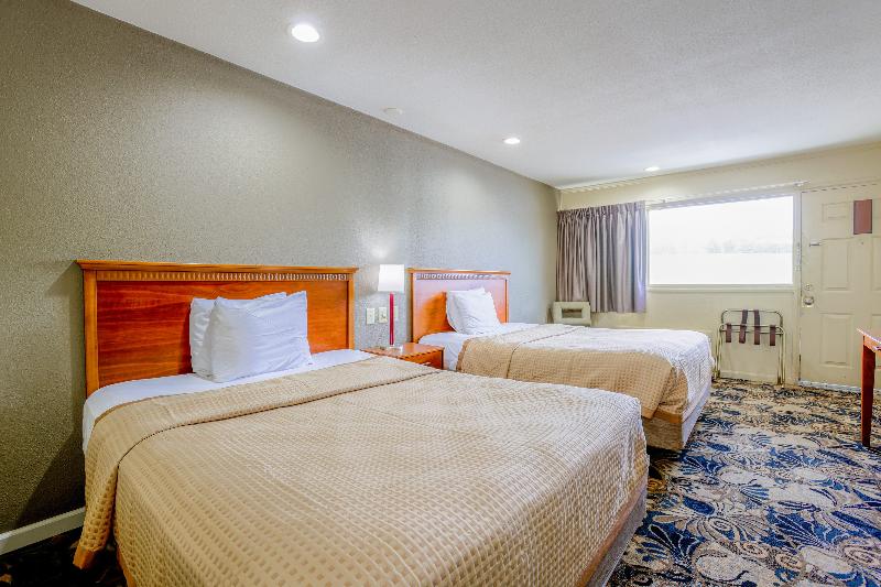 Budget Inn By OYO Natural Bridge I-81 image
