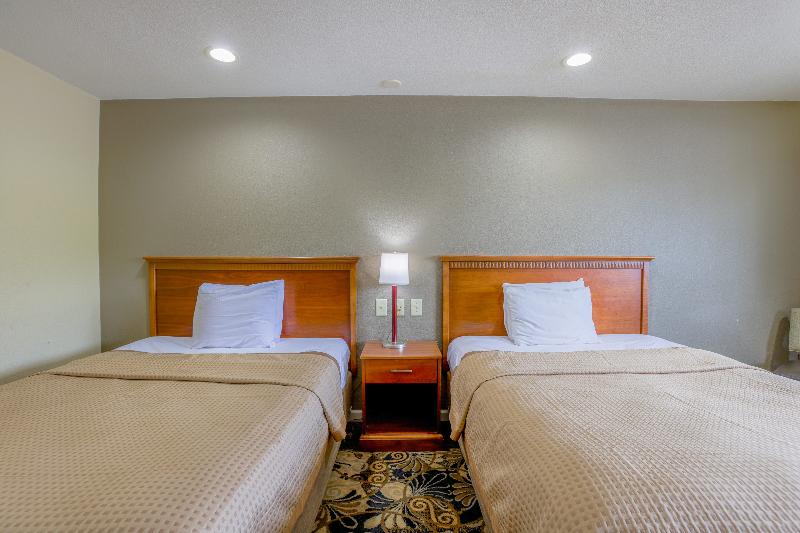 Budget Inn By OYO Natural Bridge I-81 image