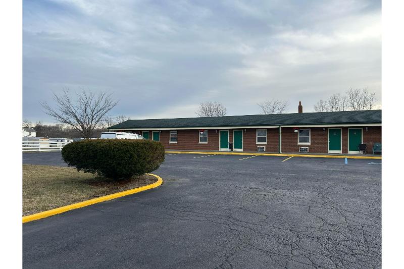 Hillcrest Motel by Oyo Aurora near Lawrenceburg image