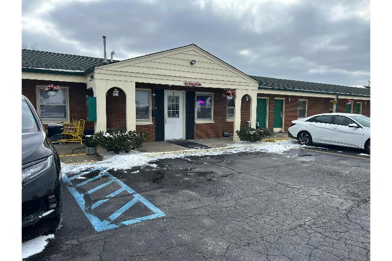 Hillcrest Motel by Oyo Aurora near Lawrenceburg image