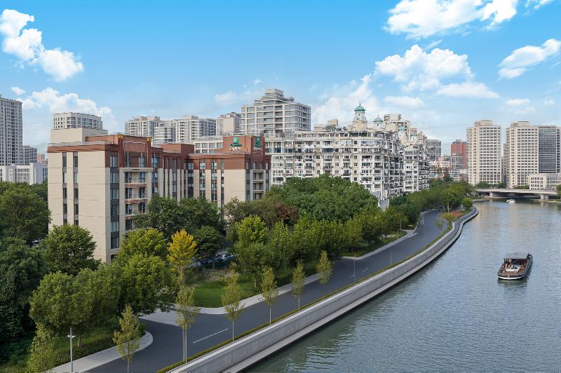 Holiday Inn Express Putuo Shanghai image