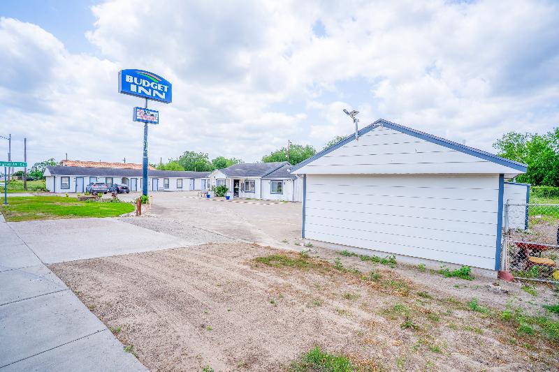 OYO Budget Inn Falfurrias Hwy 281 image