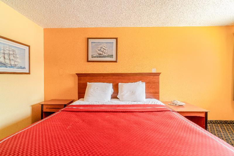 OYO Budget Inn Falfurrias Hwy 281 image