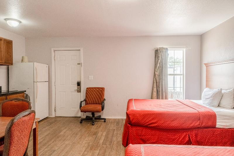 OYO Budget Inn Falfurrias Hwy 281 image