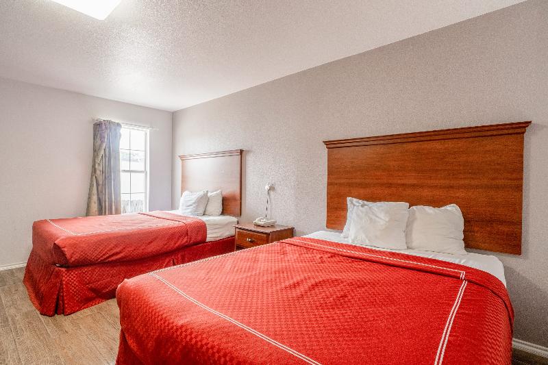 OYO Budget Inn Falfurrias Hwy 281 image