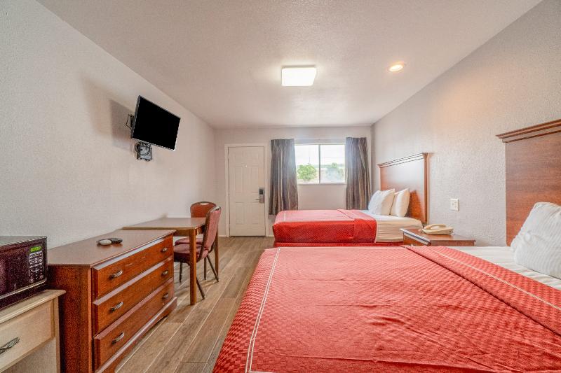 OYO Budget Inn Falfurrias Hwy 281 image