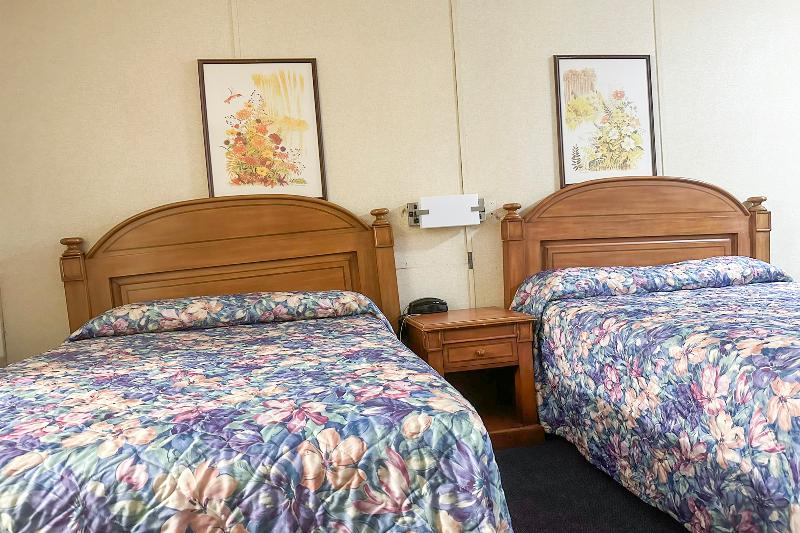 Louisville Inn by OYO Louisville Municipal Airport image