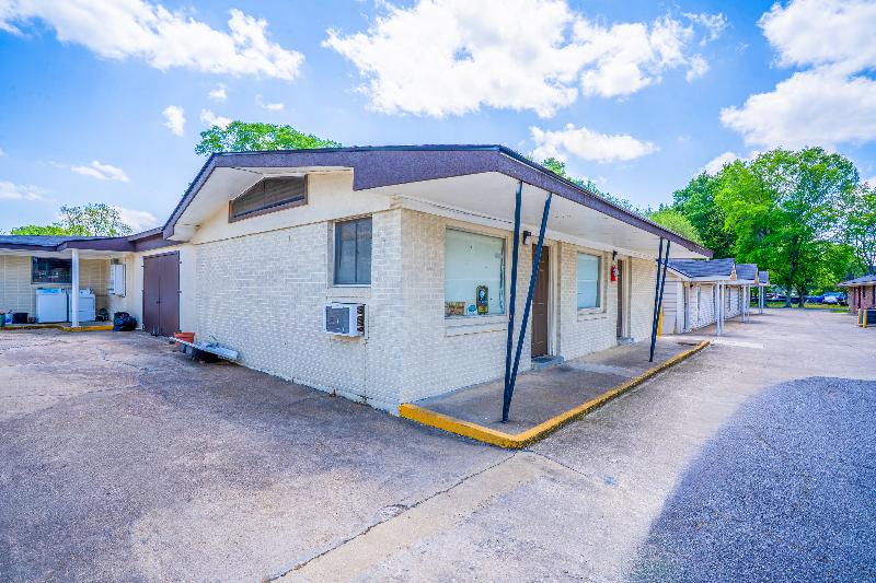 Cypress Inn Motel By OYO West Monroe I-20 image