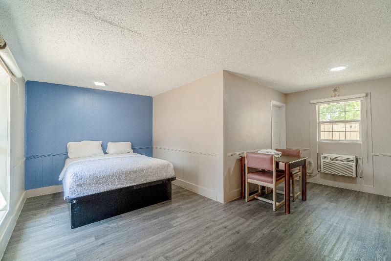 Cypress Inn Motel By OYO West Monroe I-20 image