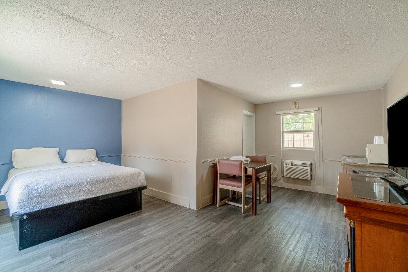 Cypress Inn Motel By OYO West Monroe I-20 image