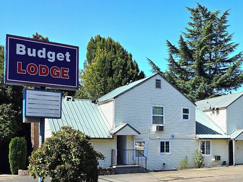 Budget Lodge by OYO Portland West image