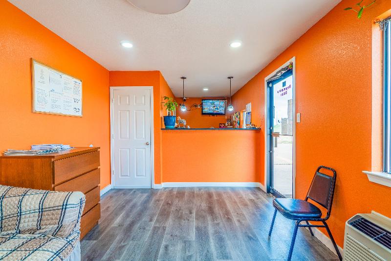 Regency Inn By OYO Rockdale TX image