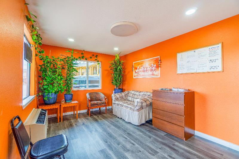 Regency Inn By OYO Rockdale TX image