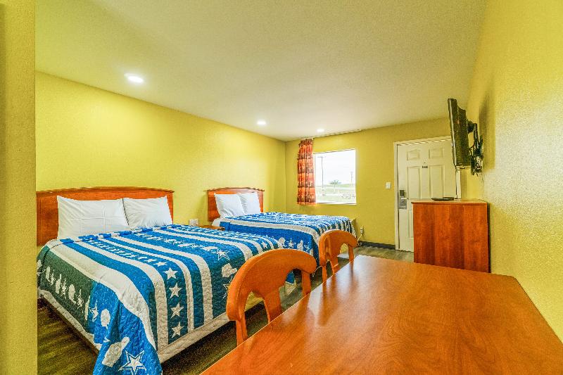 Regency Inn By OYO Rockdale TX image