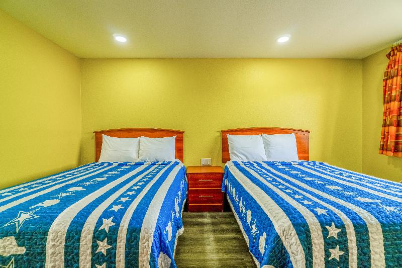 Regency Inn By OYO Rockdale TX image