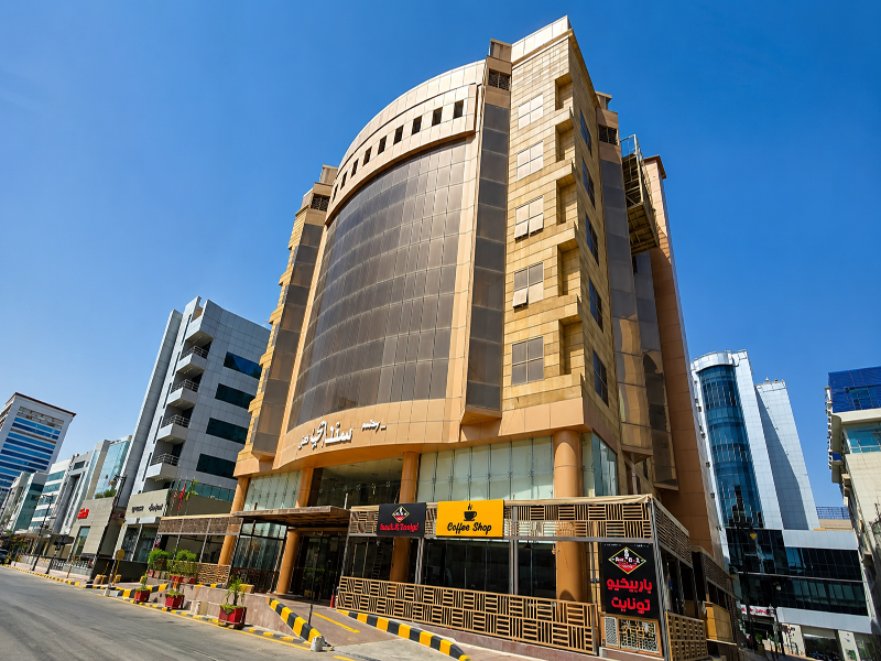 Sunday Riyadh Central Near Kingdom Tower image