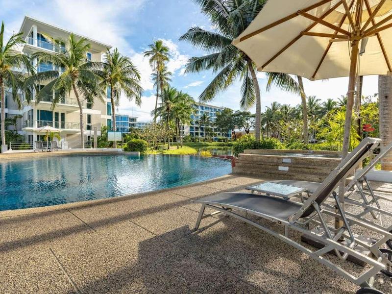 Splash Beach Resort, Maikhao Phuket — exterior view
