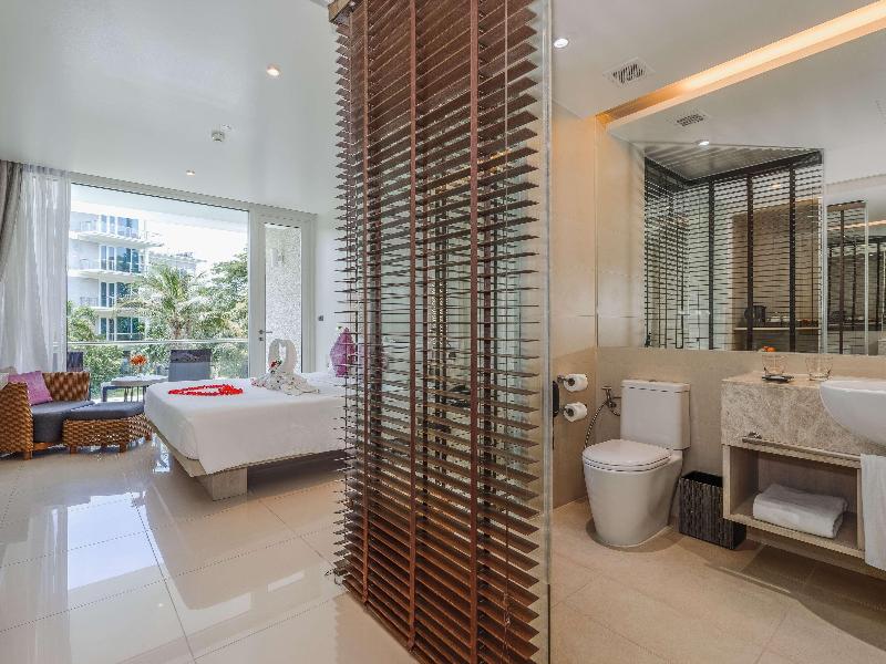 Splash Beach Resort, Maikhao Phuket image