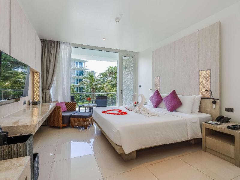 Splash Beach Resort, Maikhao Phuket image