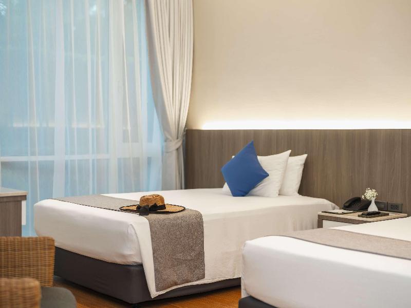 Splash Beach Resort, Maikhao Phuket image