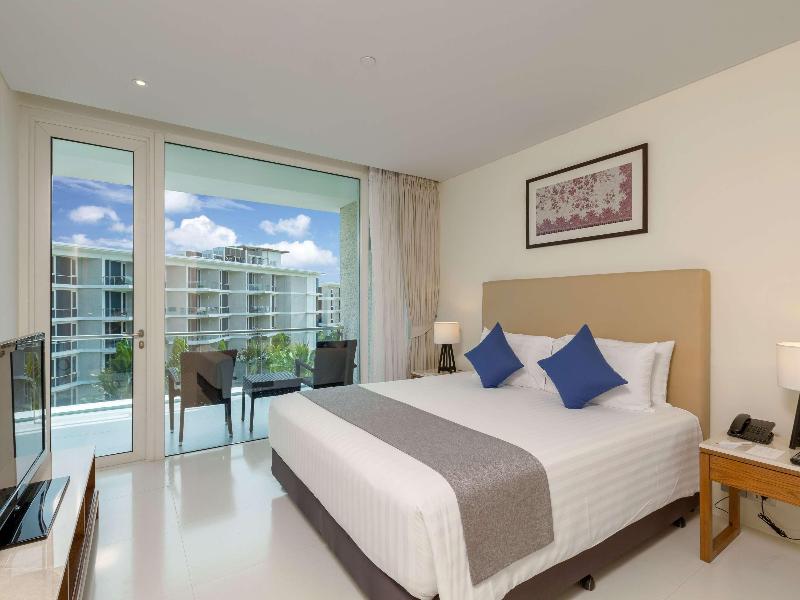 Splash Beach Resort, Maikhao Phuket image