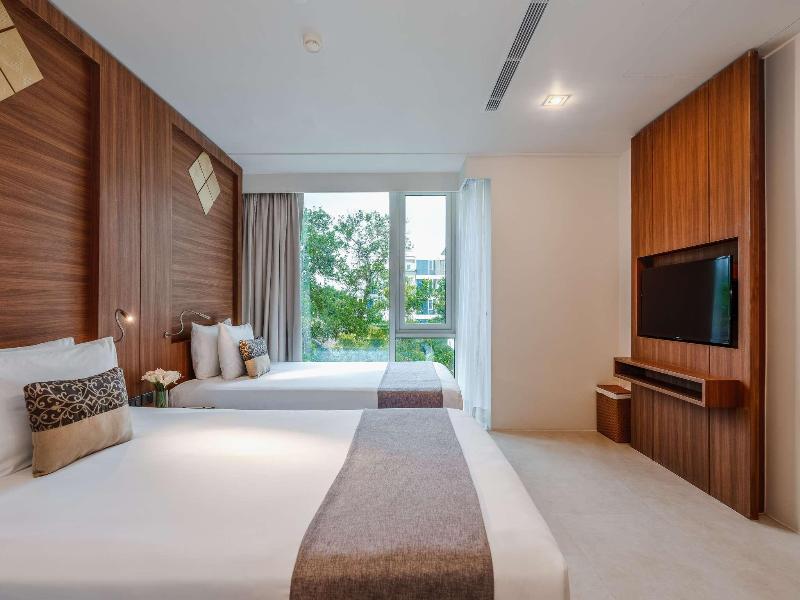 Splash Beach Resort, Maikhao Phuket image