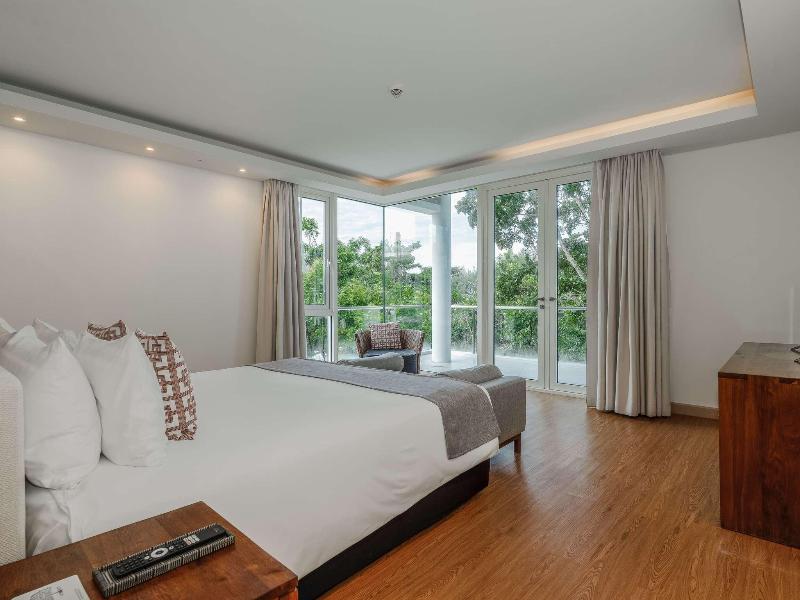 Splash Beach Resort, Maikhao Phuket image