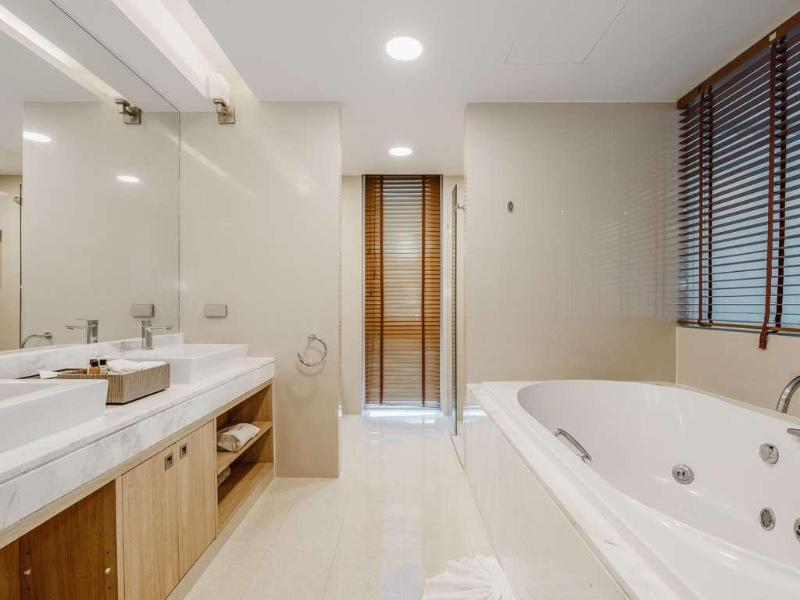 Splash Beach Resort, Maikhao Phuket image
