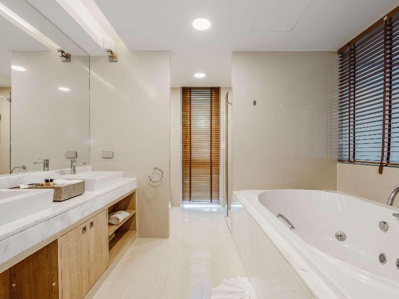 Splash Beach Resort, Maikhao Phuket image