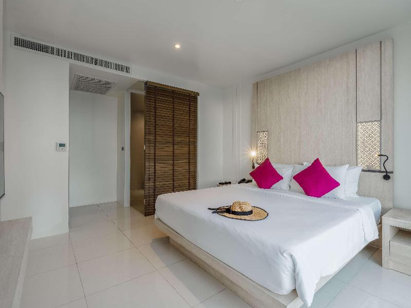 Splash Beach Resort, Maikhao Phuket image
