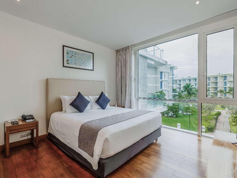 Splash Beach Resort, Maikhao Phuket image