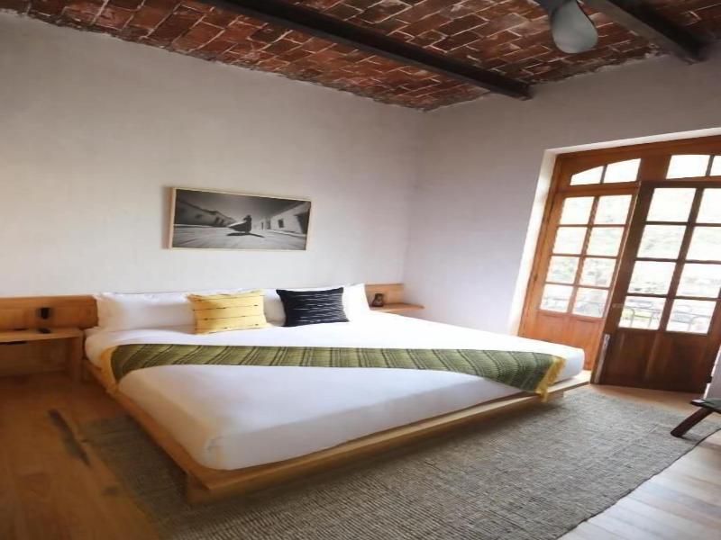 Casa Almamia image