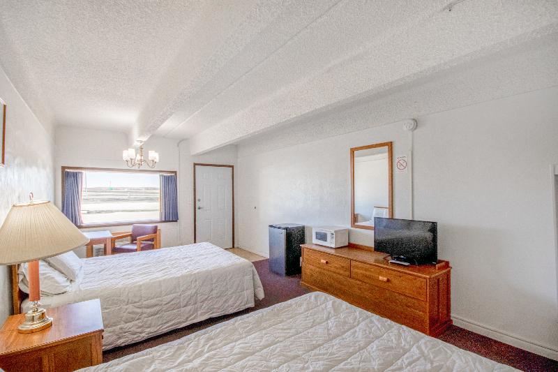 OYO Crossroads Inn image 3